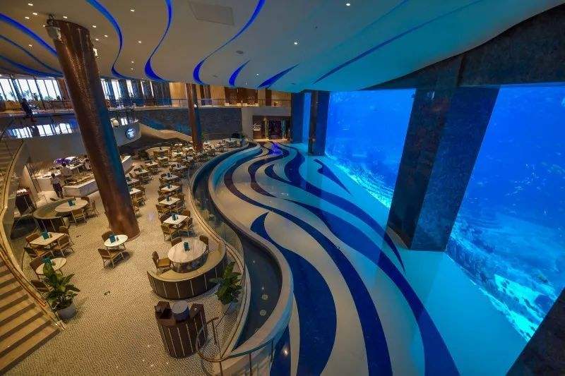 酒樓餐廳廚房陰雨天地面潮濕怎么辦？